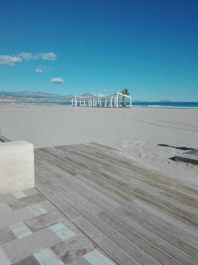 Edificio Montecarlo Playa San Juan El Campello Exterior foto